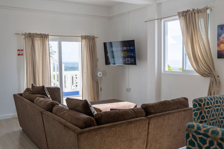 Tropical 2br 2ba Ocean View W/ Pool & Roof Terrace - Saint Lucia