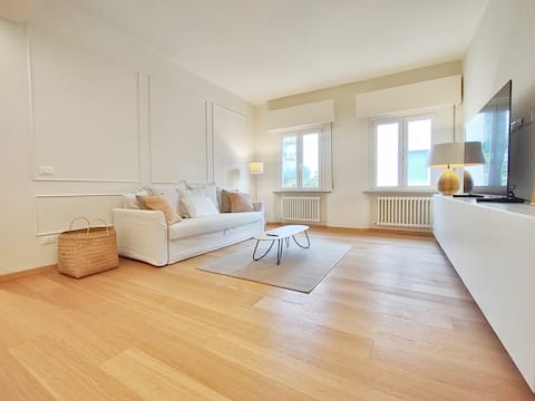 Top performing Airbnb: Elegant apartment in the heart of Ancona in Ancona