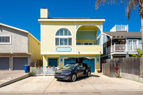 The Seabreeze Beach Retreat