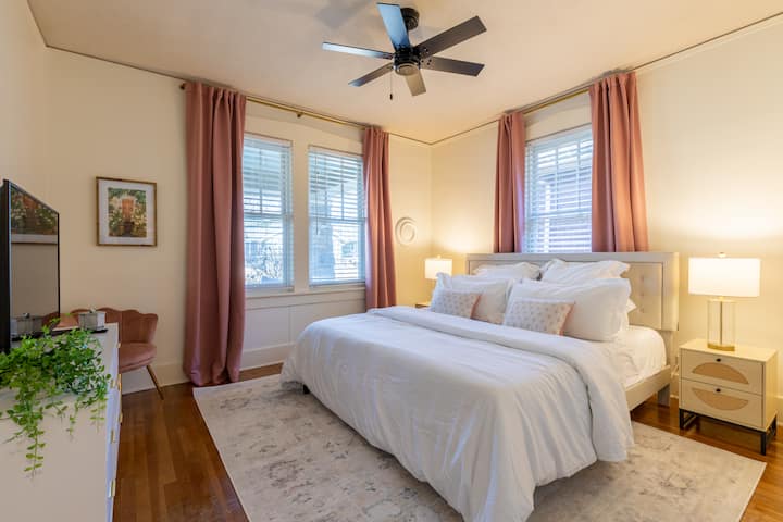 Chumba cha kwanza cha kulala cha Mgeni (Chini)