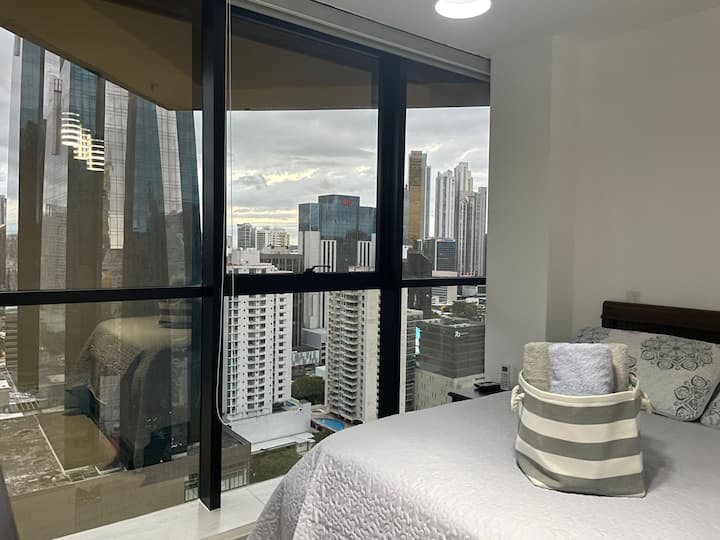 Central Downtown Apartment for 3 people Apartments for Rent in Panamá