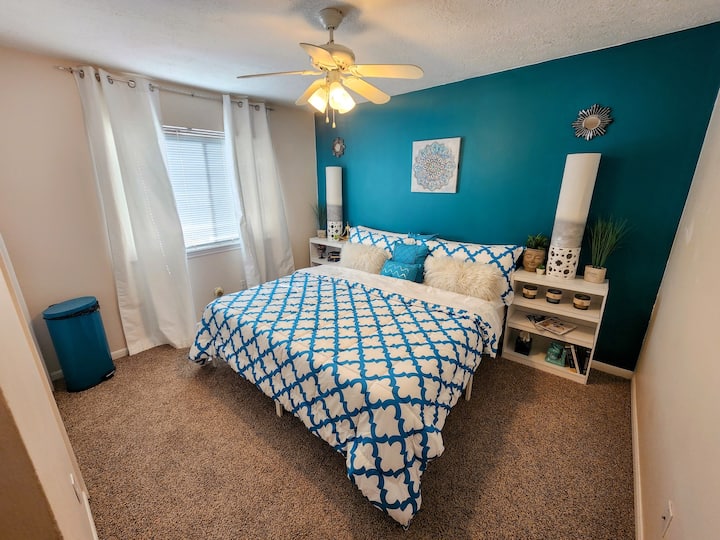 Bright and Peaceful Zen Den Houses for Rent in Bryan, Texas, United