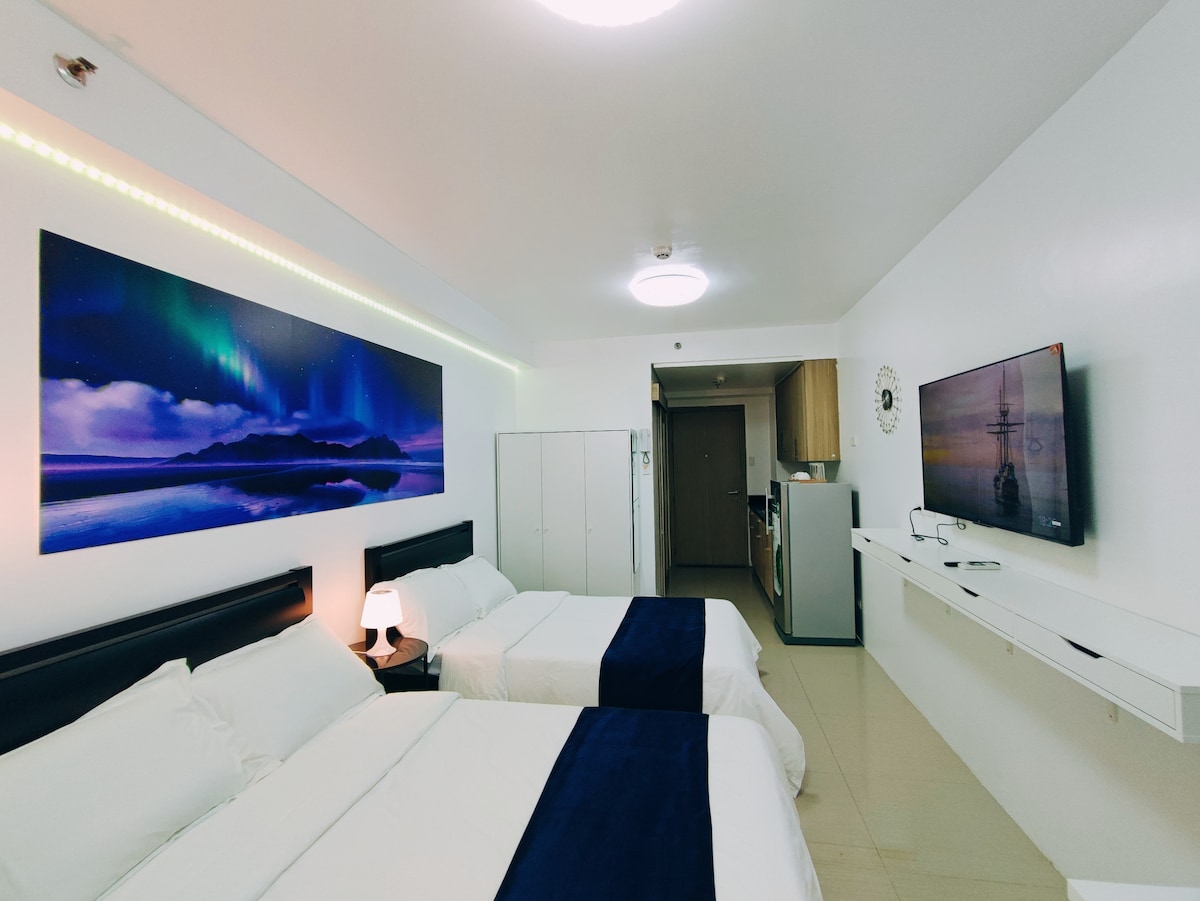 MOA Pasay Elegant Condo Staycation nr Hotel Casino Apartments for