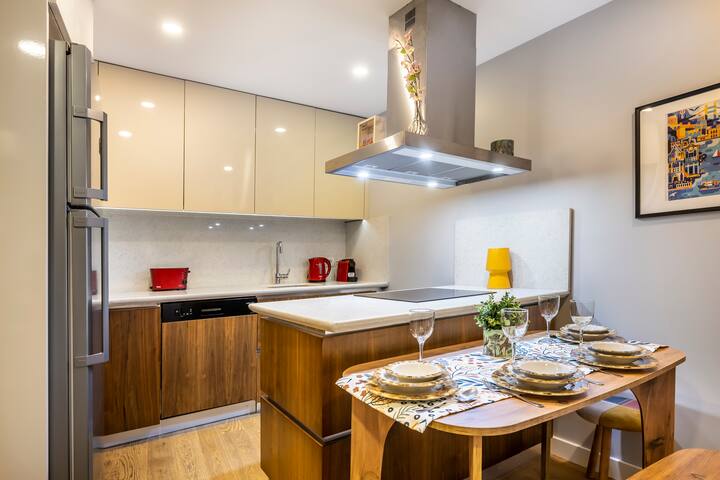 “UrbanOasis#5” 3BR duplex – 24/7 security – Galata gallery image 3