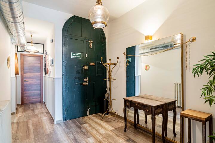 Spectacular flat near Pz Mayor gallery image 5