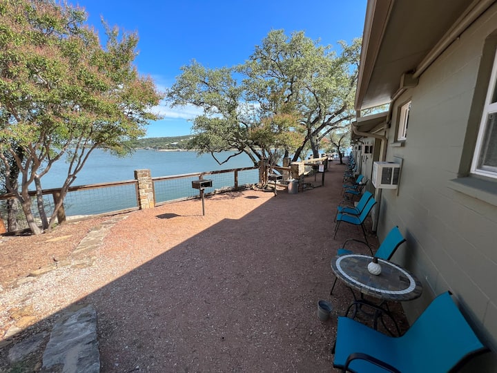Charming Lakeside Room On Lake Buchanan! Aparthotels for Rent in