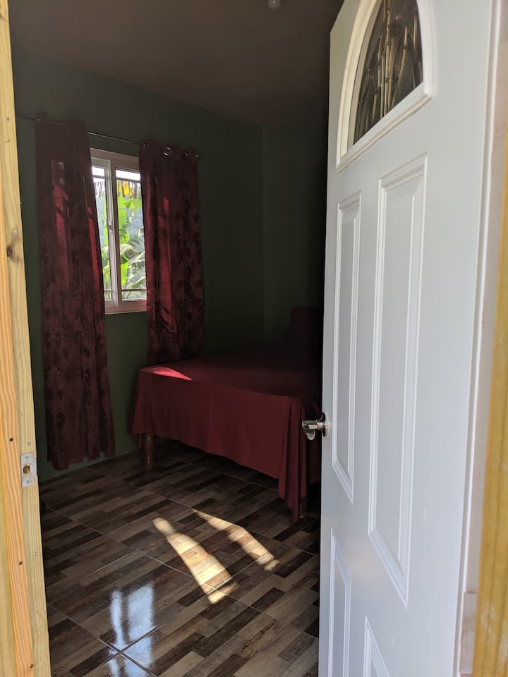 O&G Villa 4 Guest suites for Rent in Maroon, St. Elizabeth