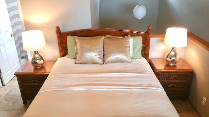 Dhoma kryesore e gjumit - Queen