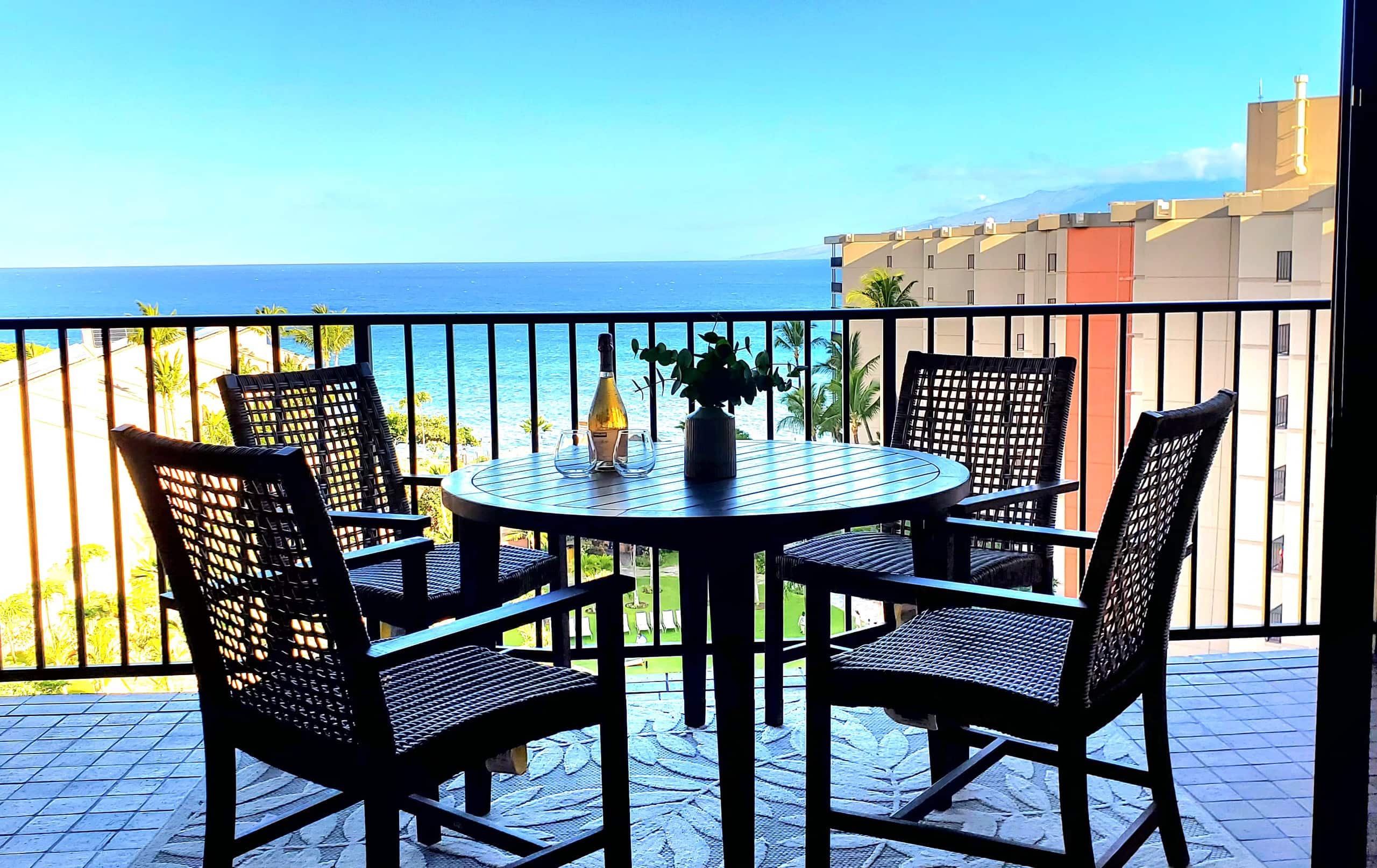 Condo in Lahaina · ★4.73 · 2 bedrooms · 4 beds · 2 baths - Image 2