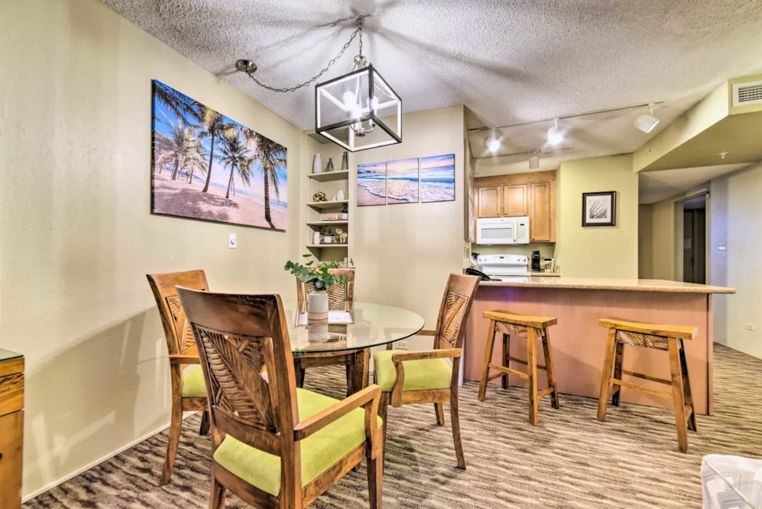 Condo in Lahaina · ★4.73 · 2 bedrooms · 4 beds · 2 baths - Image 14