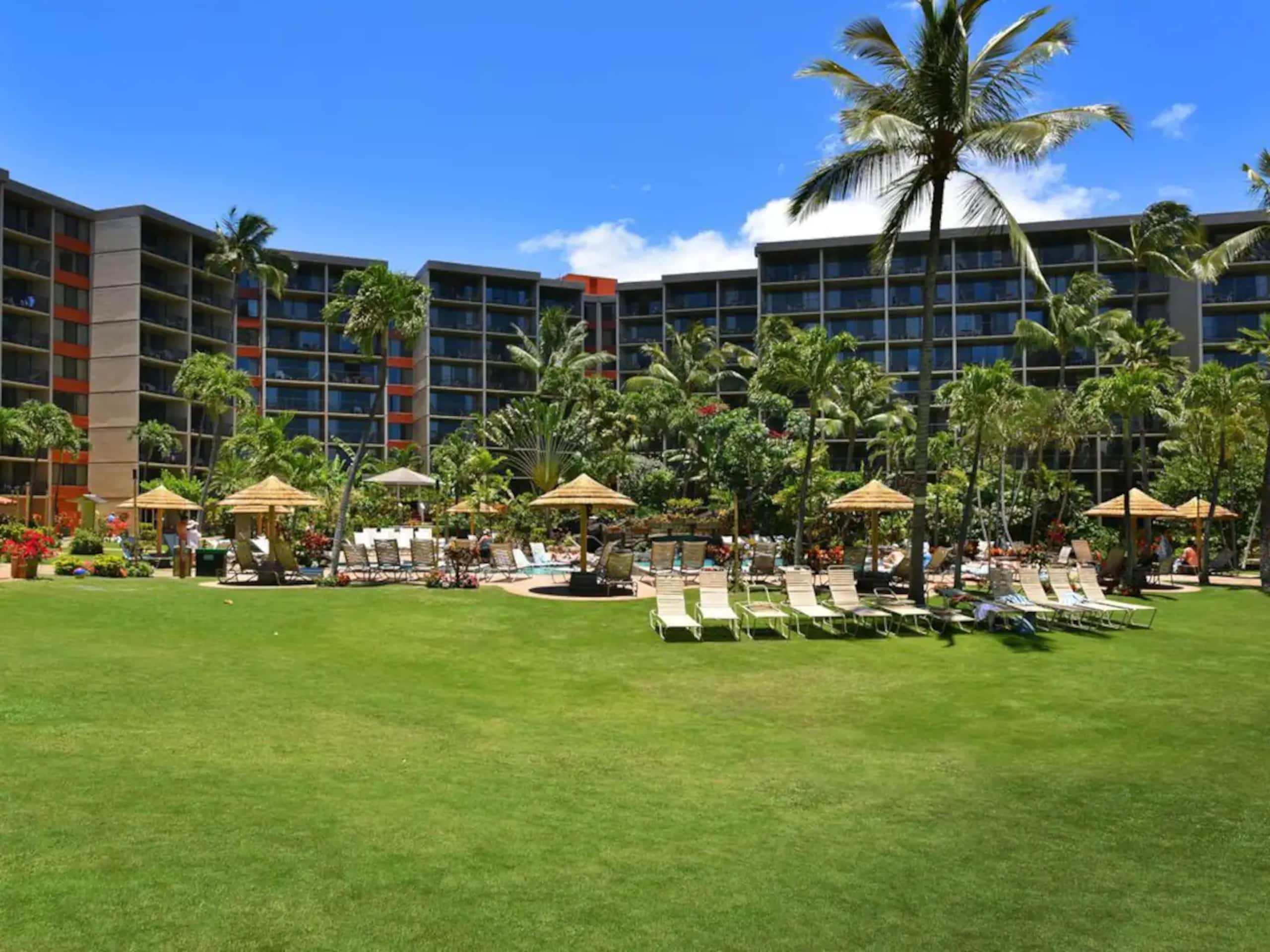Condo in Lahaina · ★4.73 · 2 bedrooms · 4 beds · 2 baths - Image 28