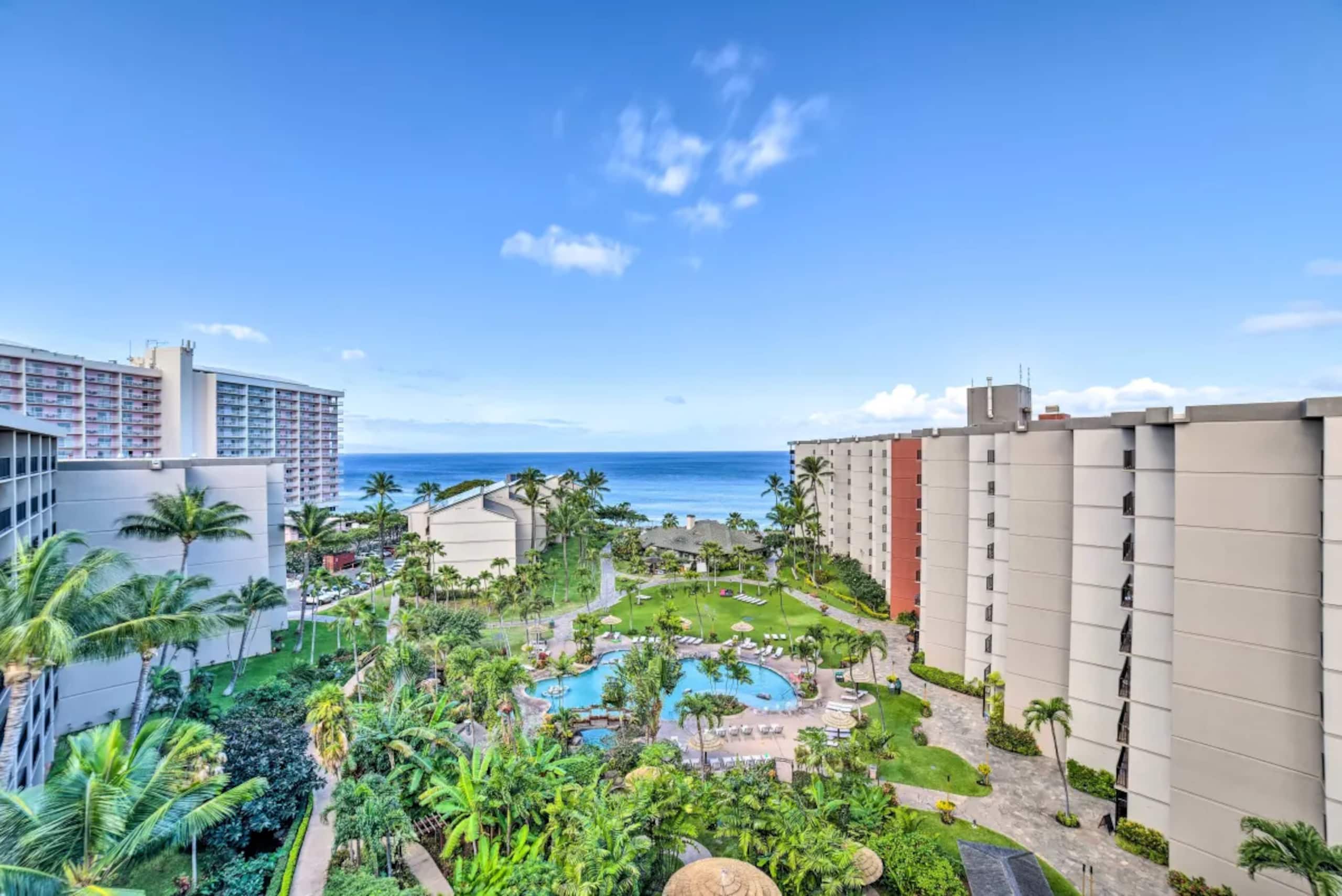 Condo in Lahaina · ★4.73 · 2 bedrooms · 4 beds · 2 baths - Image 31