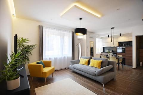 A lovely little apartment with free indoor parking.