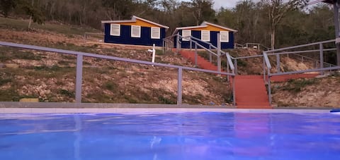 Welcome to Your Tranquil Getaway Families of 16