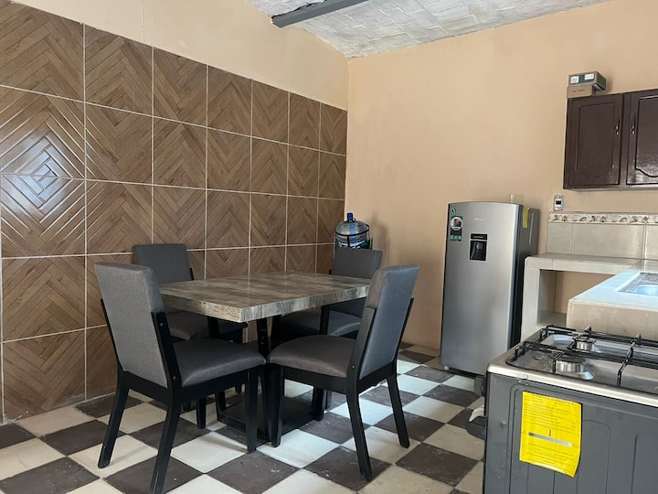 Casa de Nina, 7 minutes from the center Houses for Rent in Tequila