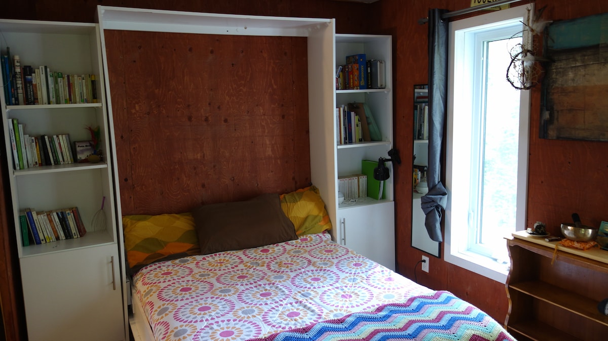 საძინებელი 1