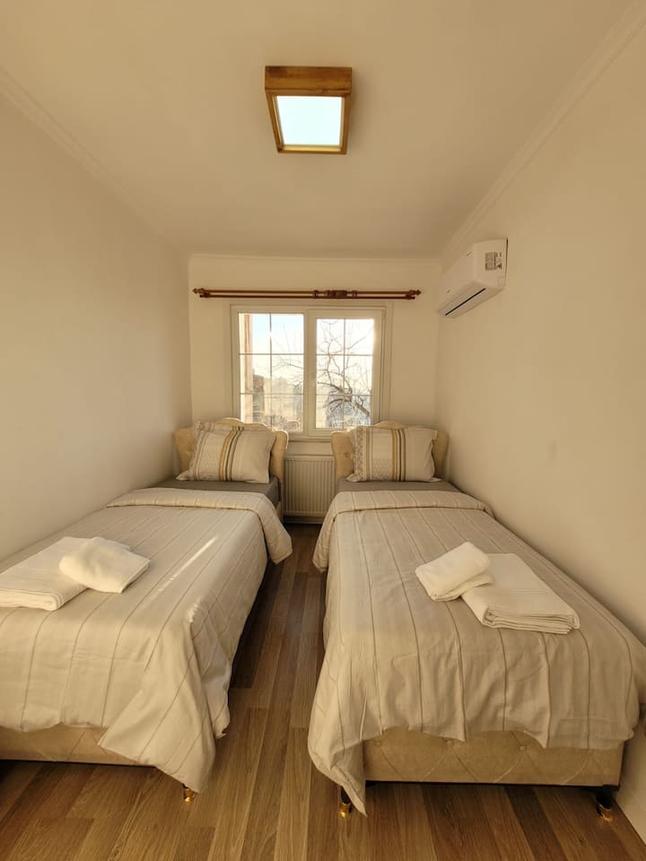 第二间公寓卧室2