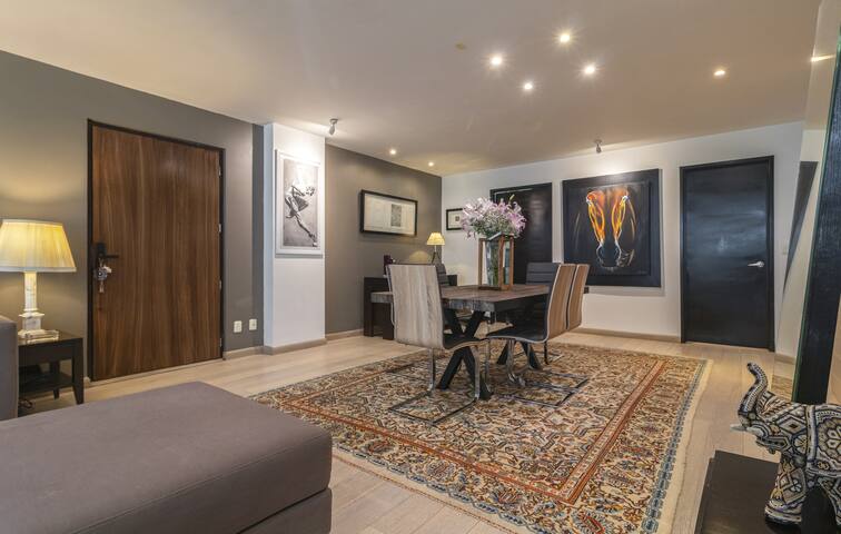 Exclusive oasis in Las Lomas, CDMX premiere area gallery image 3