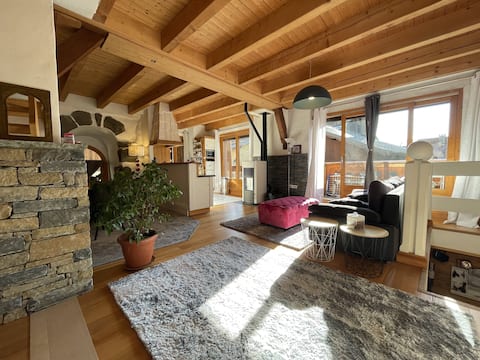 Spacious Bozel House near Slopes