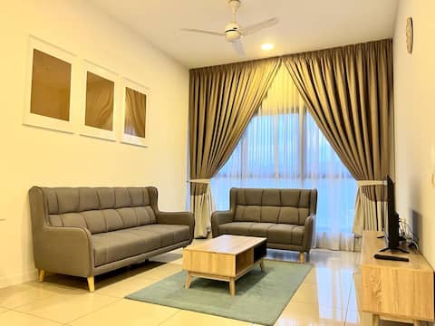 [NEW] Puchong Mayfair Vintage Homestay [5 - 6 pax]