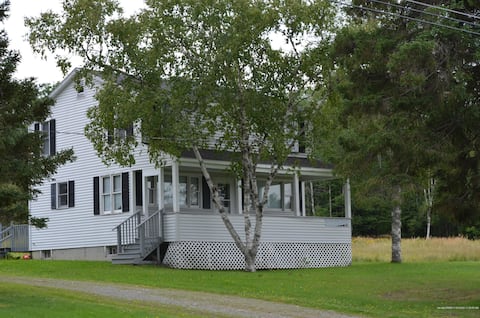 3 BR house with trailside access.