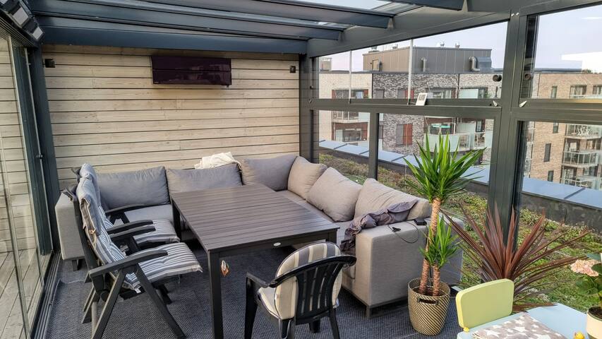 Exclusive Penthouse Apartment (100m2) Jacuzzi, Sun gallery image 3