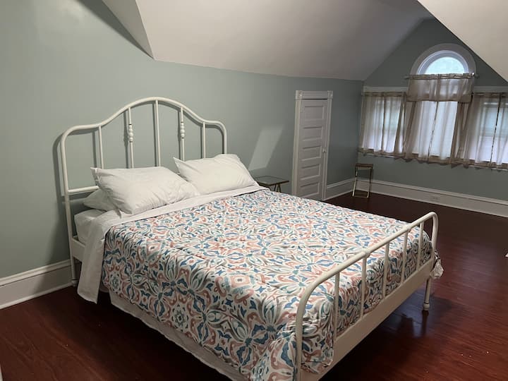 საძინებელი 2