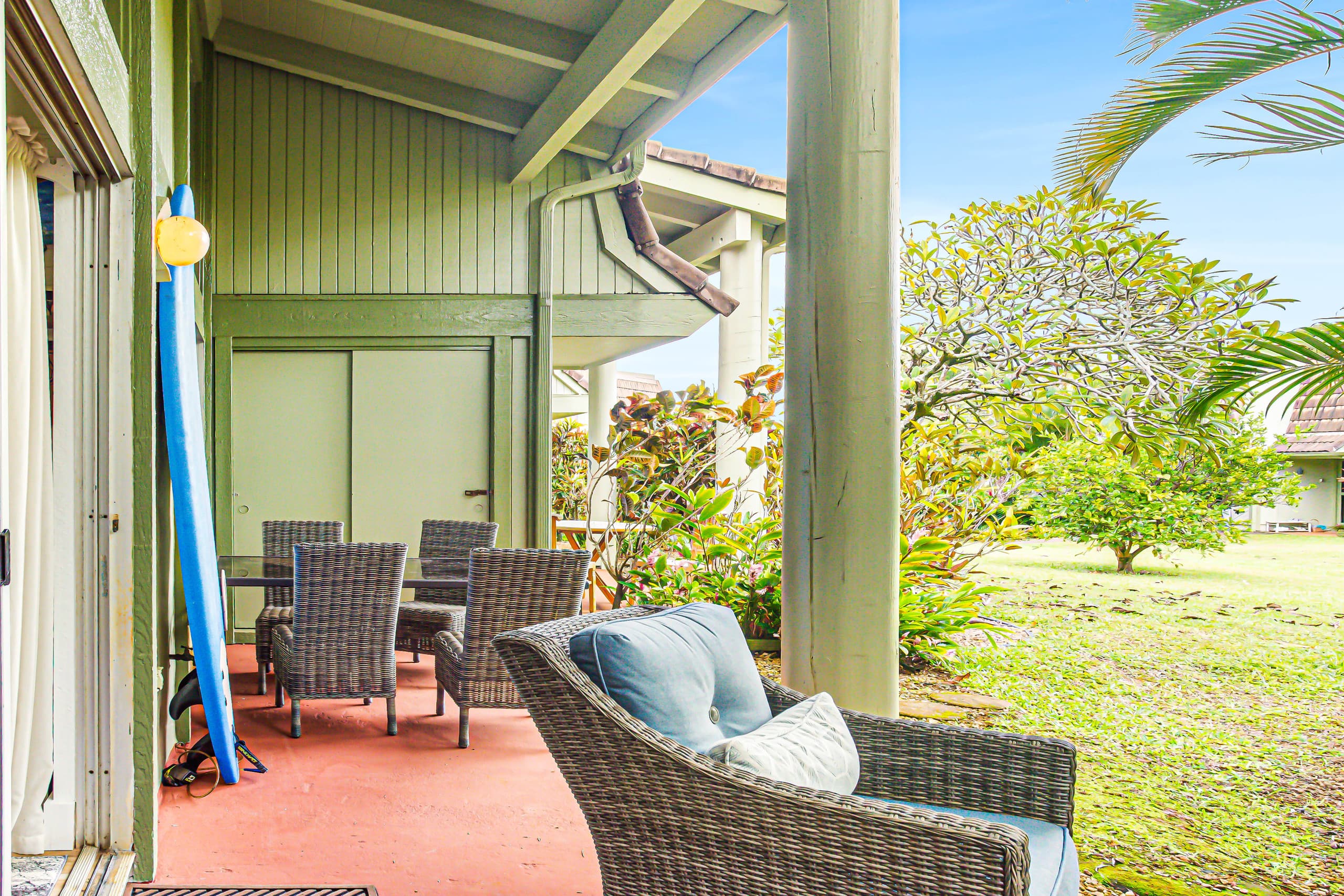 Townhouse in Princeville · ★4.95 · 2 bedrooms · 3 beds · 2 private baths - Image 11