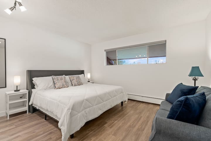 Суперголямо двойно легло в главната спалня