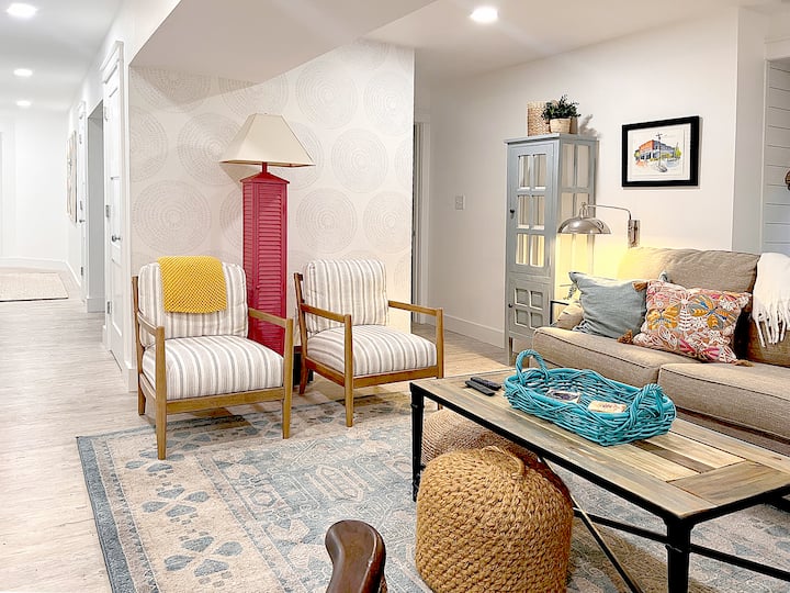 King Bedroom/bath, W/d, Kitchen, Highly Rated! - Beaufort, NC