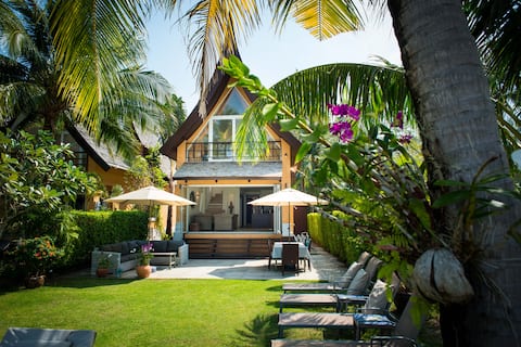 BeachVilla 6E - At the beach