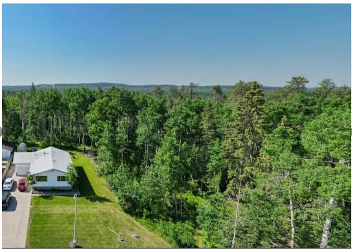 Whitecourt Vacation Rentals & Homes Alberta, Canada Airbnb