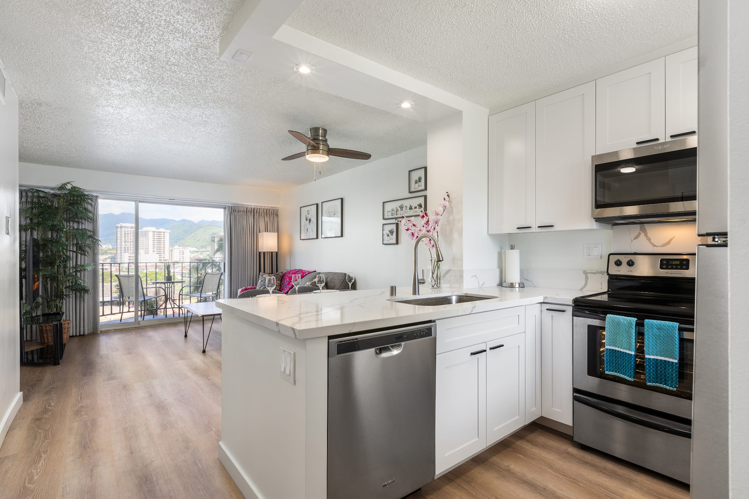 01 FREE Parking/10 min beach/2br-Waikiki/Ala Moana - Image 5