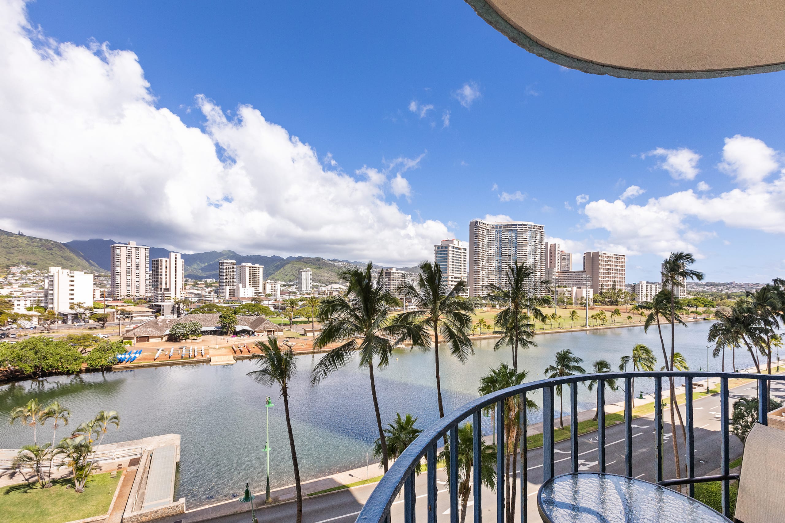 01 FREE Parking/10 min beach/2br-Waikiki/Ala Moana - Image 16