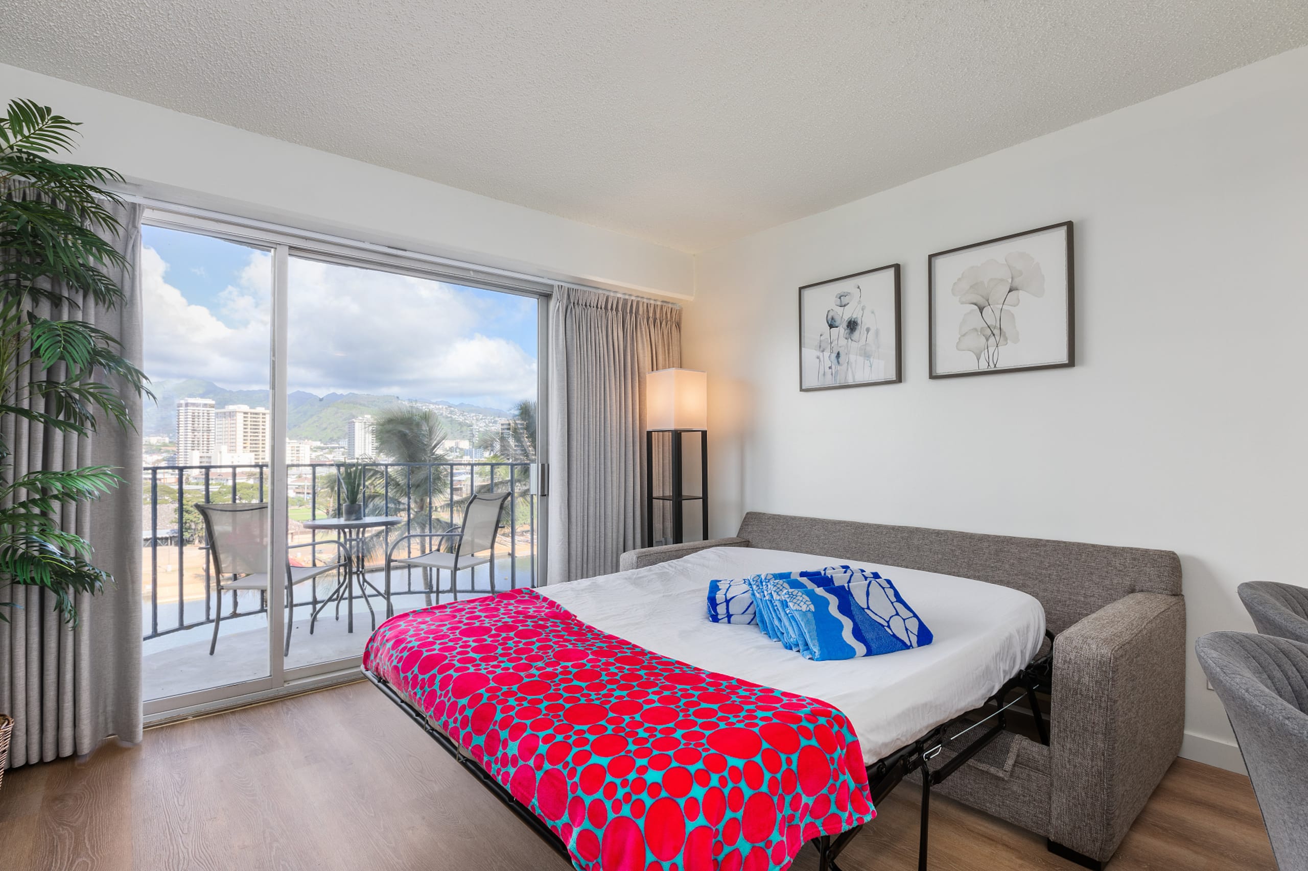 01 FREE Parking/10 min beach/2br-Waikiki/Ala Moana - Image 3