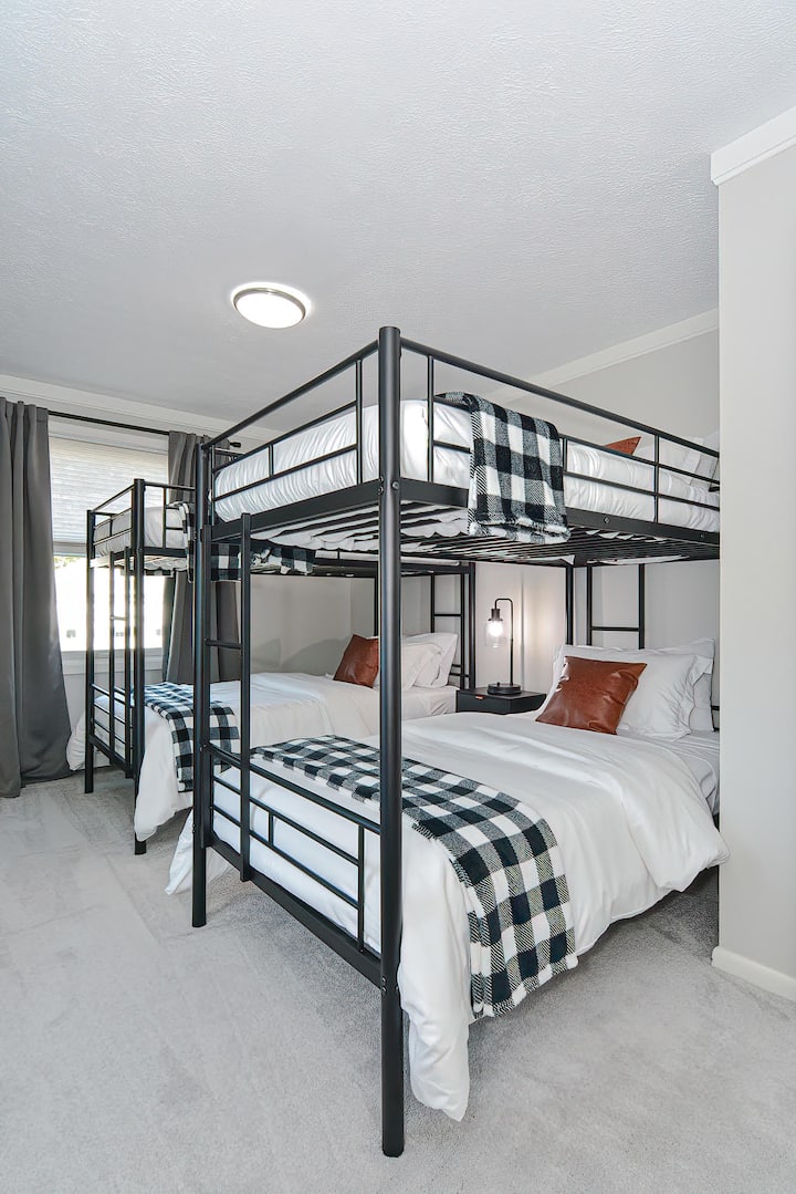 请注意，顶层双层床仅限150磅。 