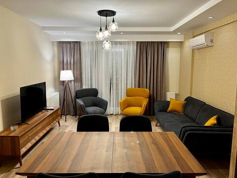 Lovely 2-bedroom next to Marmara Park & Metrobus !
