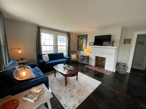 Popular Airbnb listing: The Springside in Murfreesboro