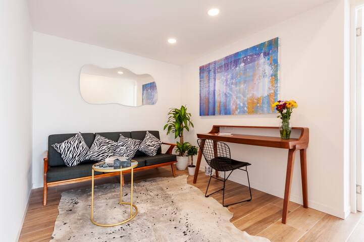 Stunning High-Rise Panoramic Apartment Polanco 3BD gallery image 5