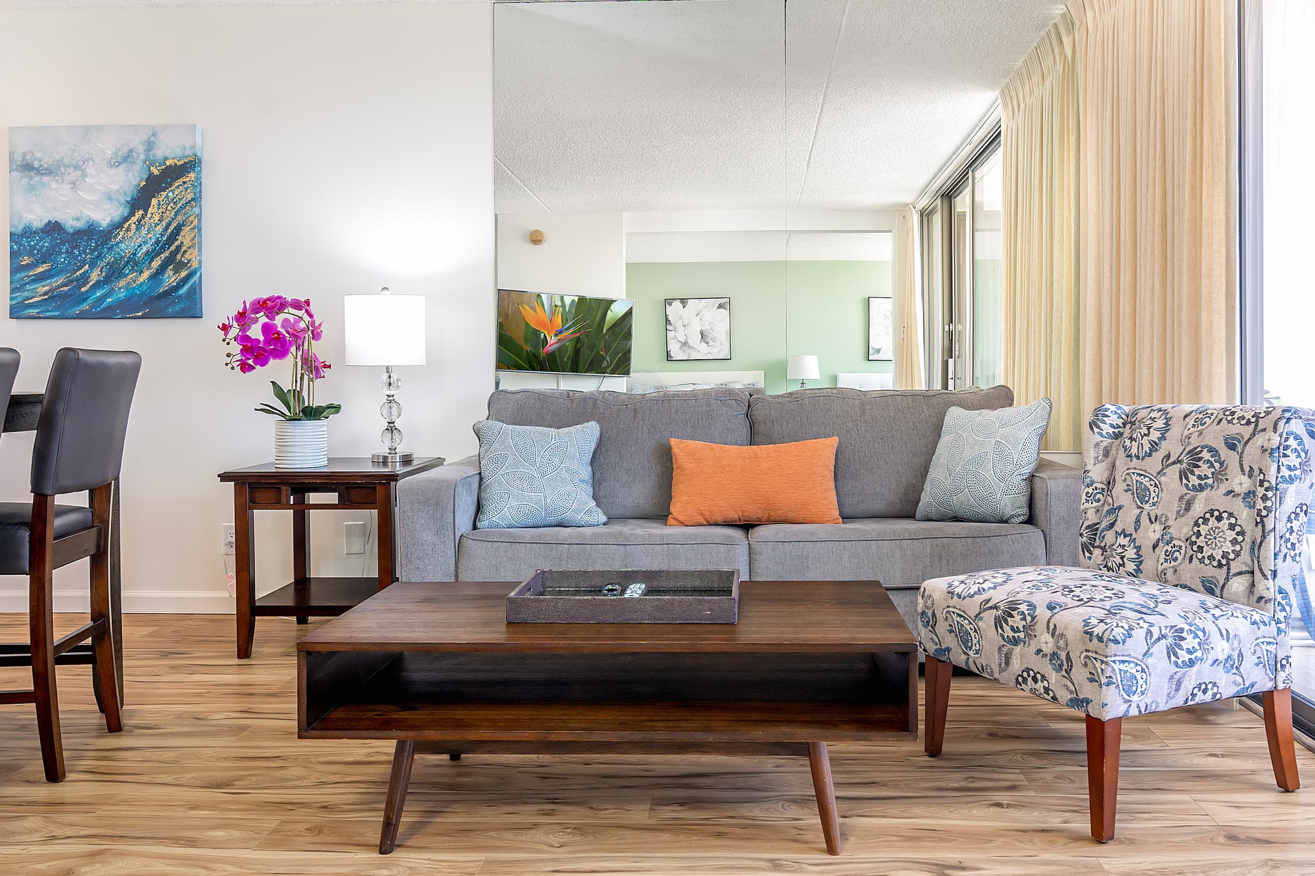 Condo in Honolulu · ★4.91 · 1 bedroom · 3 beds · 1 bath - Image 8