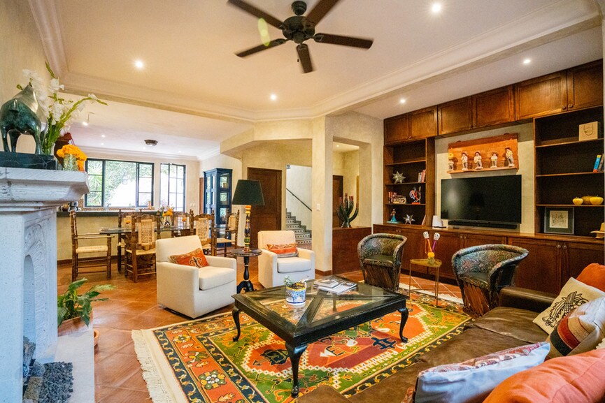 Anuncio de Airbnb popular: 3 ensuite BR's, roof terrace, flat walk everywhere en San Miguel De Allende