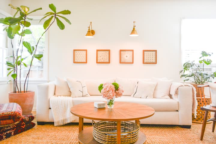4 Min -> Abbot Kinney | Parking | 2 Bath | Private - Santa Monica, CA