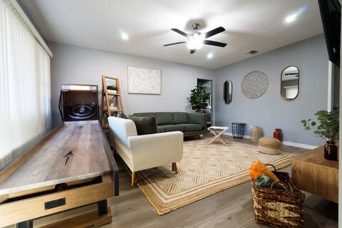 Beautiful spacious 4BD 2ba home 1 mile from LLUMC