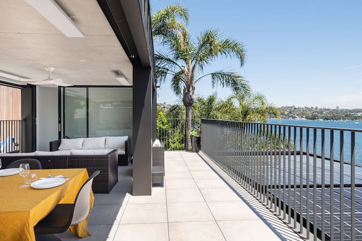 New Water front Pool House on Sydney Harbour. gallery image 2