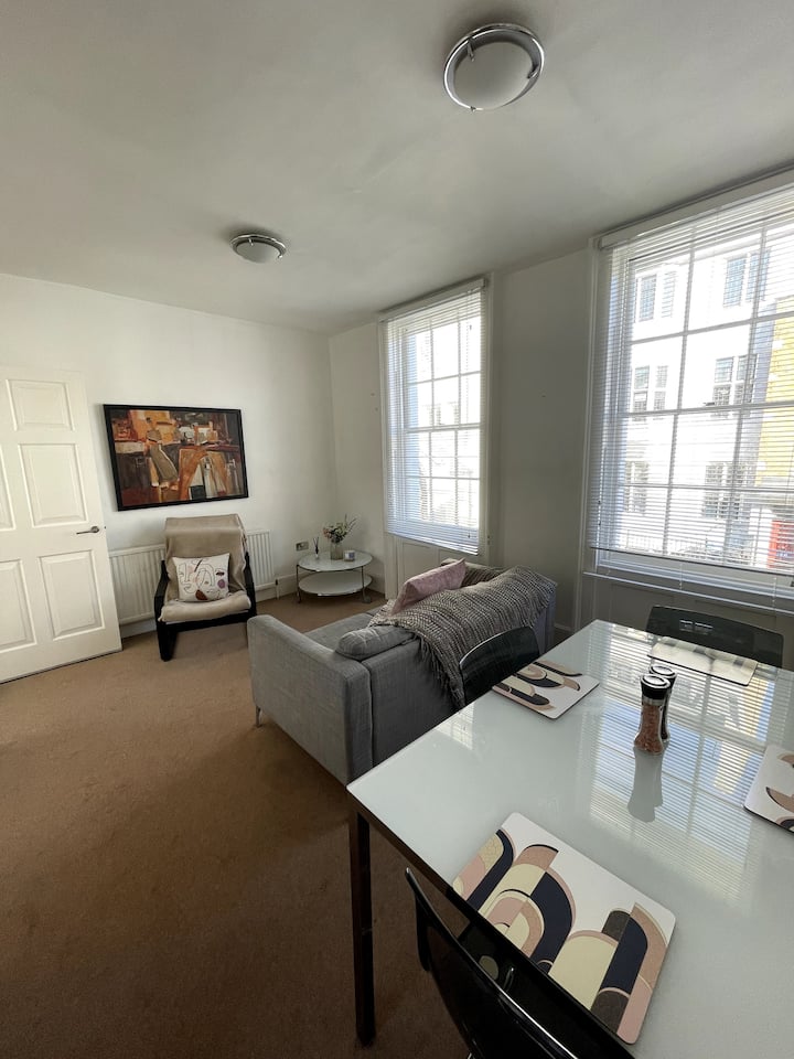 Lovely 2 Bedroom Maisonette In Marylebone. - Marylebone