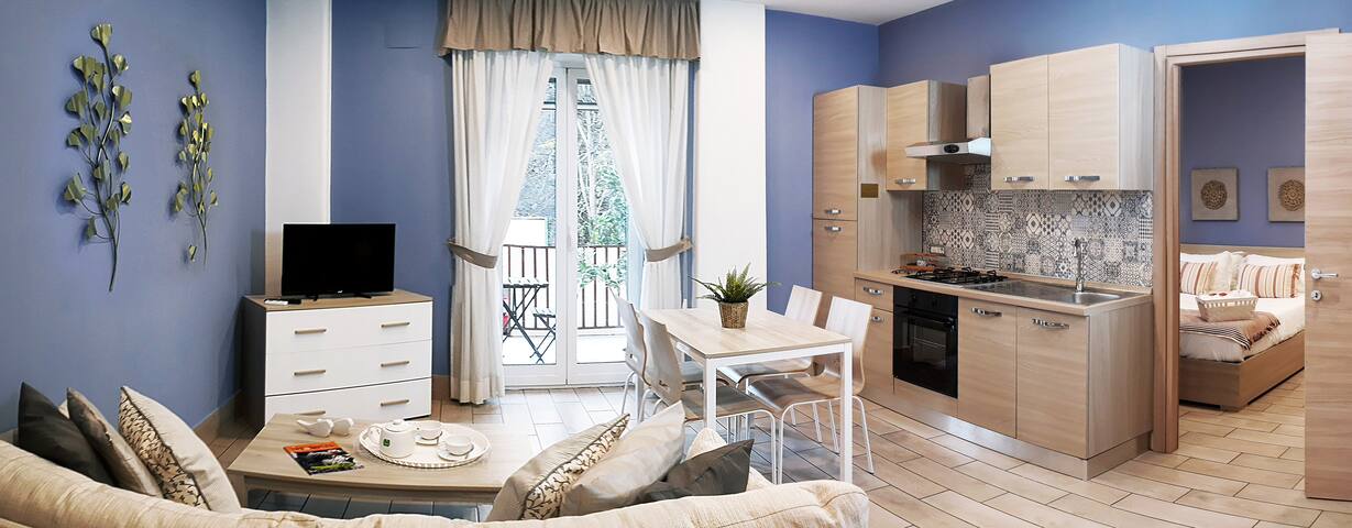 Alloggio familiare a Fuorigrotta sino a 7 persone gallery image 2