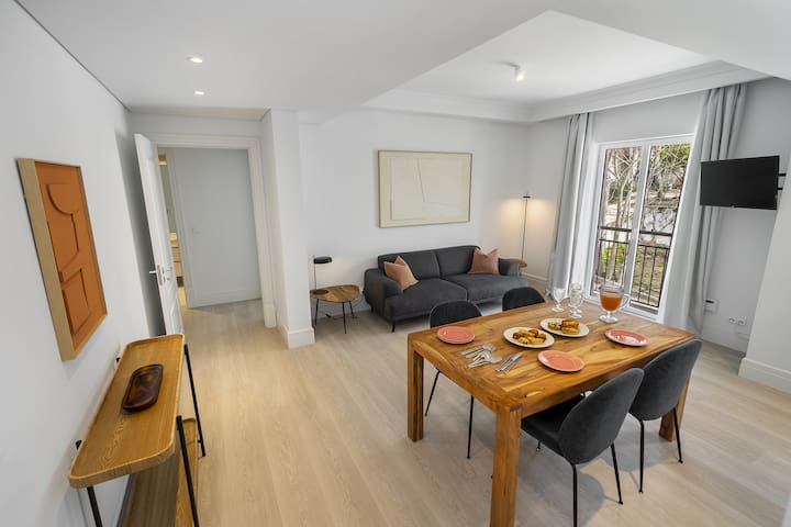 Les Deux Mariettes managed Airbnb listing 2