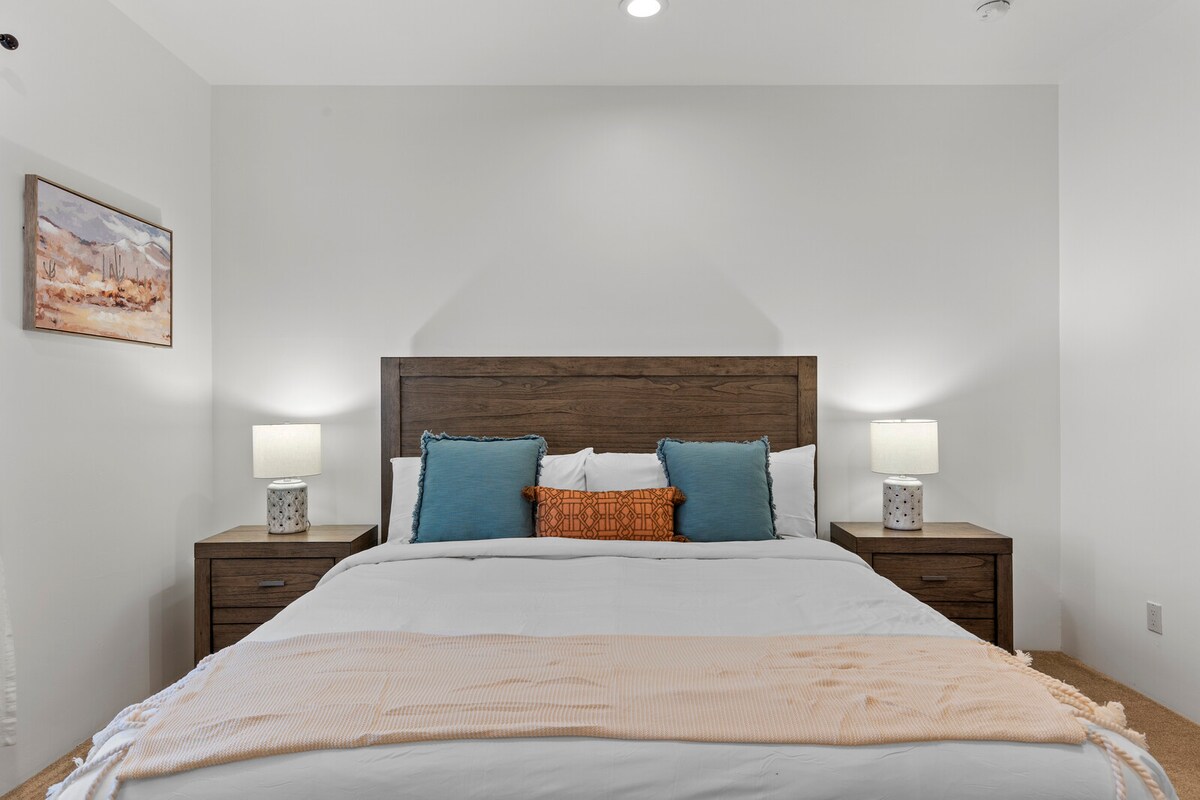 Საძინებელი 4 / მეორე ოსტატი ცალკე სააბაზანოთი