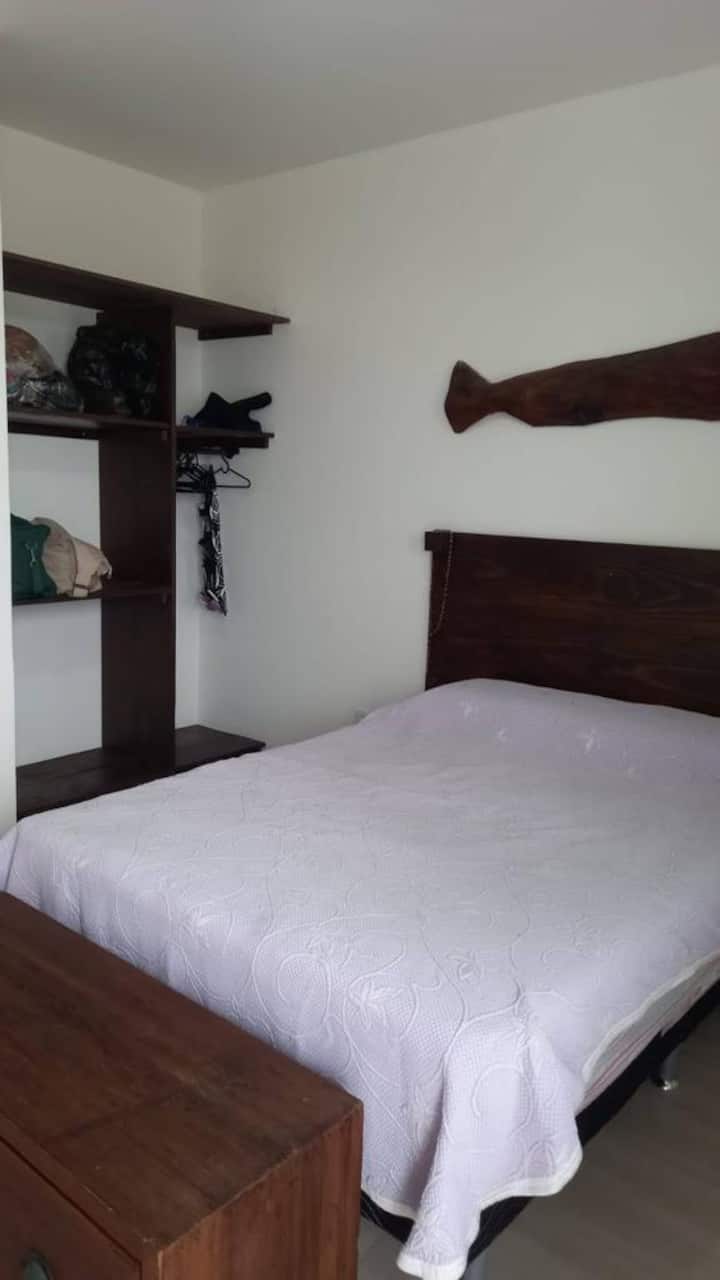 საძინებელი 1