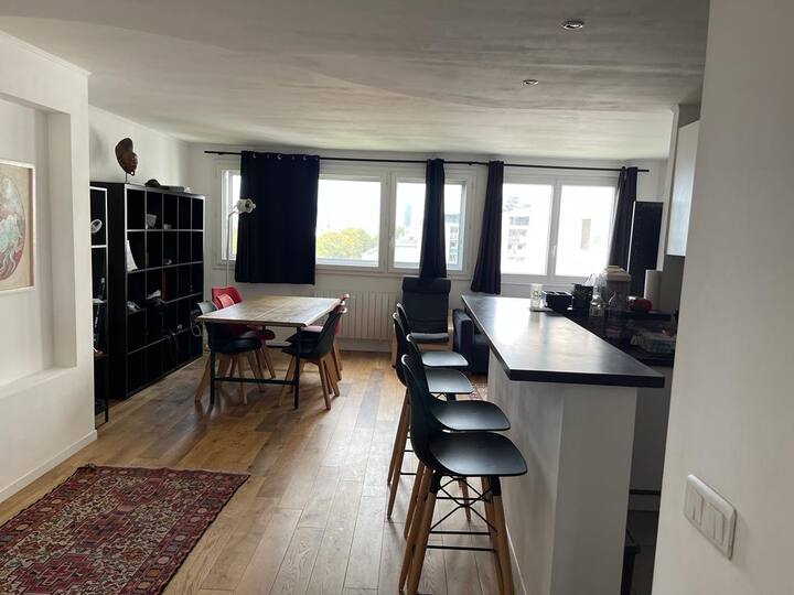 Charenton le Pont apartment for 4 people Flats for Rent in